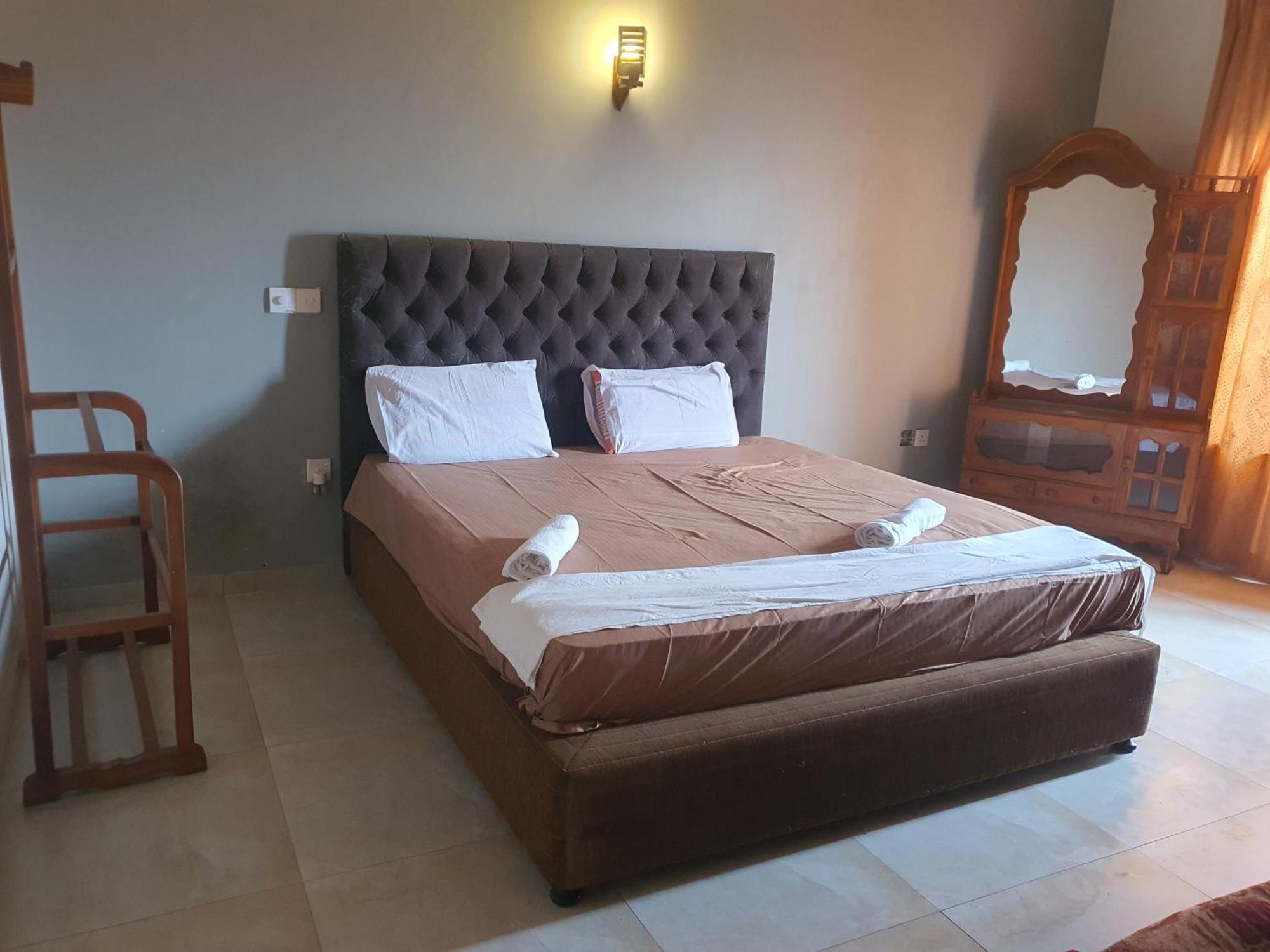 מלון מיריסה Hill House Guest חדר תמונה