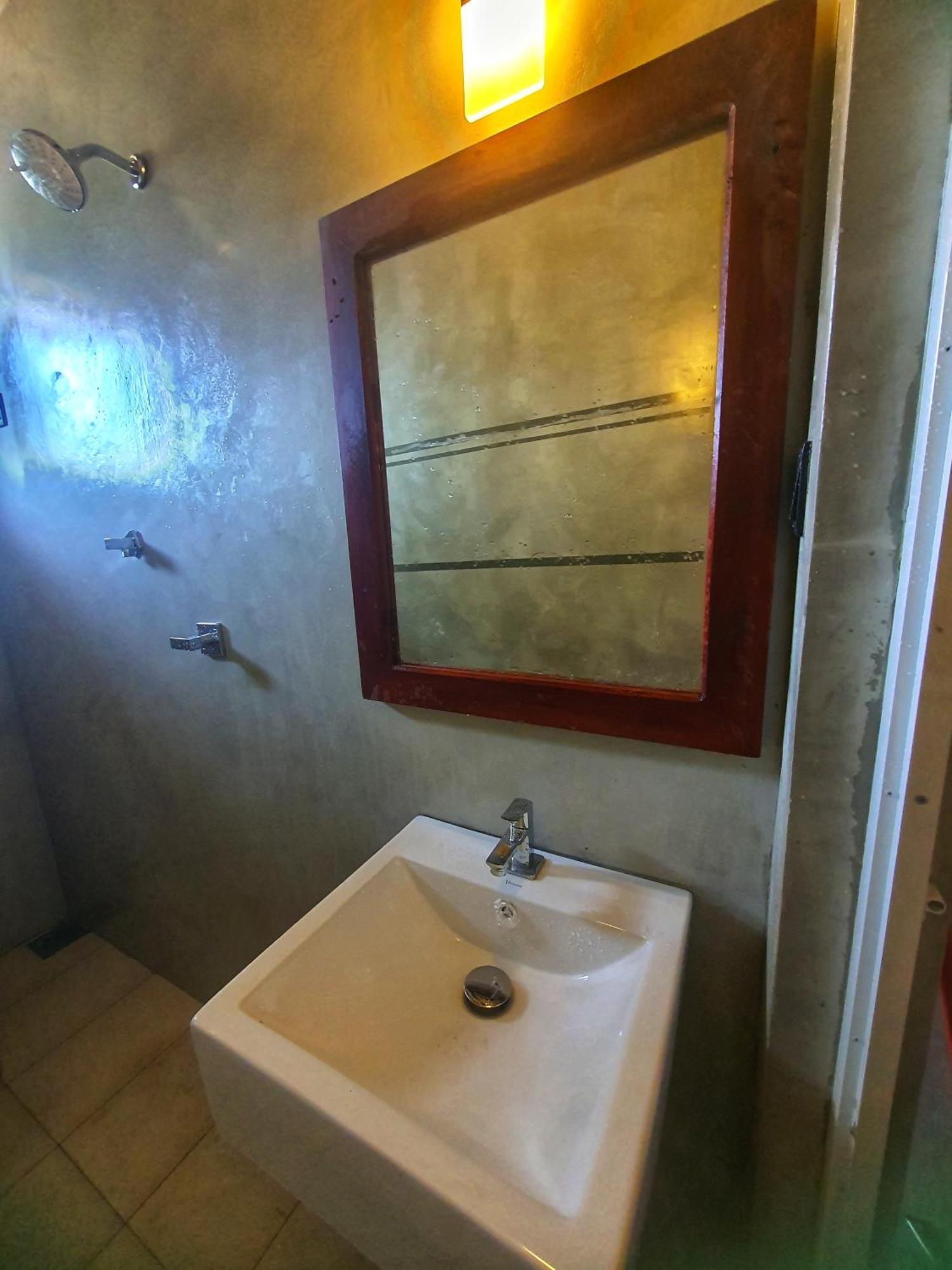 מלון מיריסה Hill House Guest מראה חיצוני תמונה
