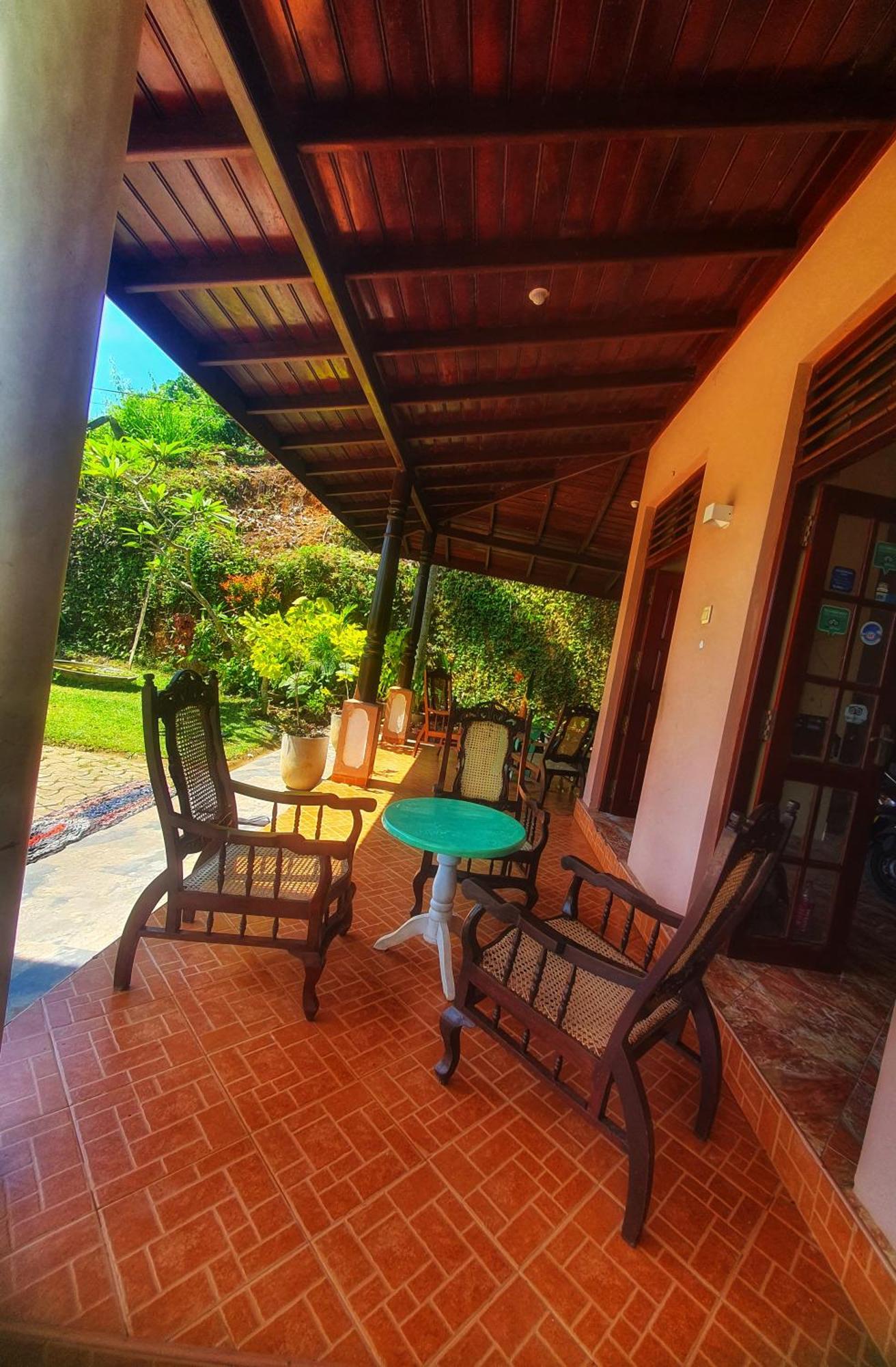 מלון מיריסה Hill House Guest מראה חיצוני תמונה